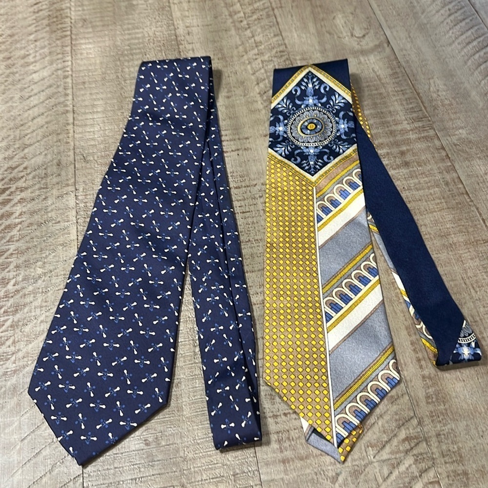 Beautiful men’s silk ties bundle